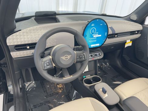 New 2026 MINI Cooper S image 4