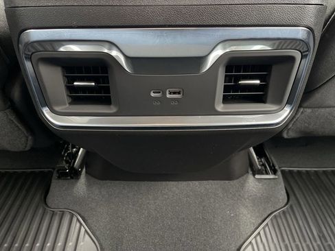 New 2026 GMC Sierra 1500 Elevation w/ Preferred Package AWD/4WD image 21