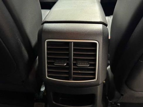 Used 2024 Kia Sportage EX FWD image 32