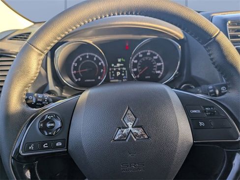 Used 2022 Mitsubishi Outlander Sport AWD image 31