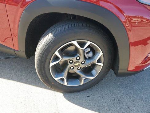 New 2026 Chevrolet Trax LT w/ Driver Confidence Package image 8