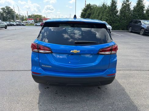 Used 2024 Chevrolet Equinox LS w/ LS Convenience Package FWD image 5