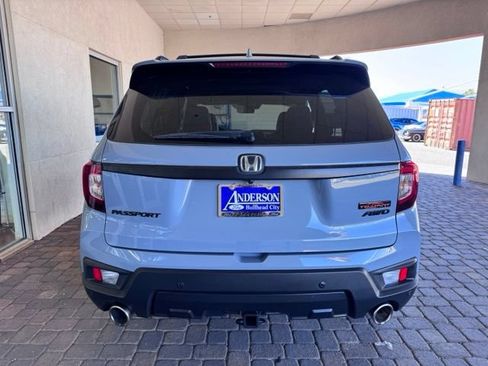 Used 2022 Honda Passport TrailSport image 4