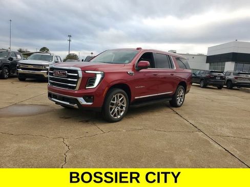 New 2026 GMC Yukon XL Elevation w/ Elevation Premium Package image 3