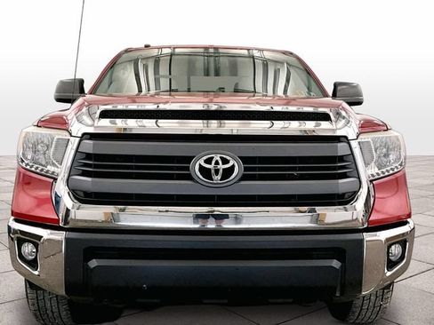Used 2014 Toyota Tundra SR5 w/ TRD Off Road Package AWD/4WD image 4