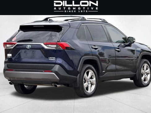 Used 2021 Toyota RAV4 Limited AWD/4WD image 4