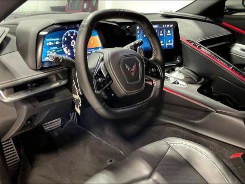 Used 2025 Chevrolet Corvette Stingray Coupe w/ 1LT RWD image 16