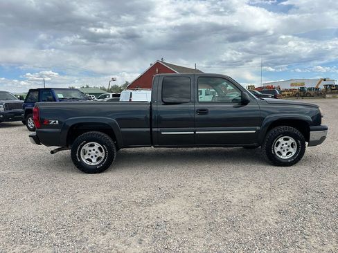 Used 2003 Chevrolet Silverado 1500 LS w/ Off-Road Package AWD/4WD image 12