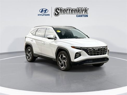 Used 2024 Hyundai Tucson Limited image 2