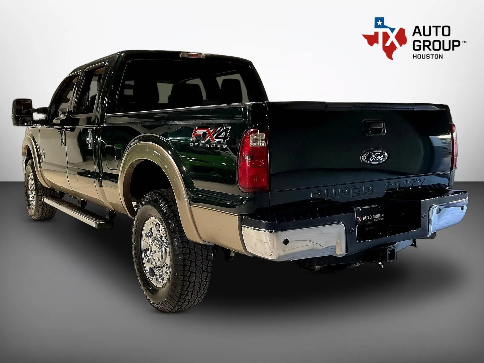 Used 2012 Ford F350 Lariat w/ Chrome Pkg AWD/4WD image 3
