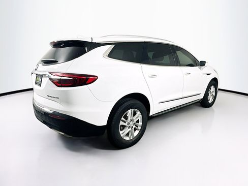 Used 2019 Buick Enclave Essence image 9