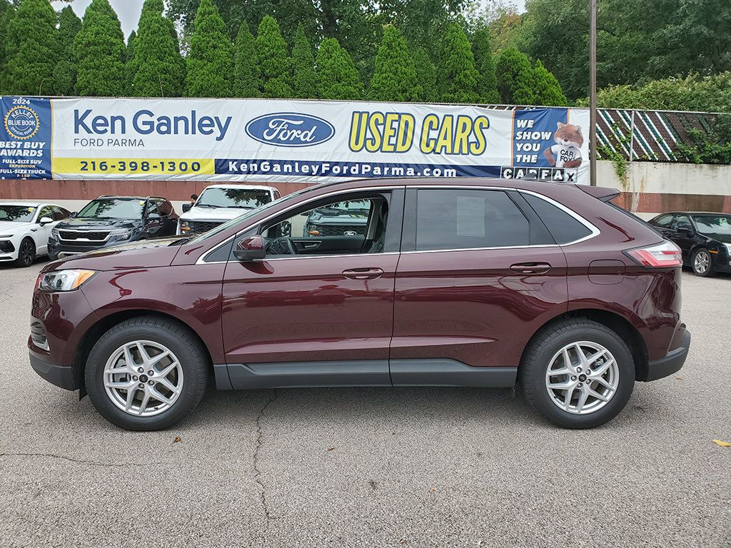 Used 2024 Ford Edge SEL w/ Convenience Package AWD/4WD image 2