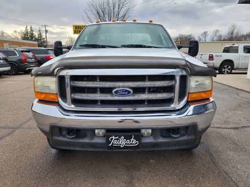 Used 2001 Ford F350 4x4 SuperCab DRW Super Duty image 3