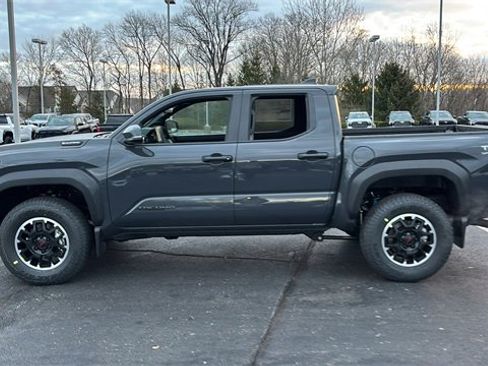 New 2026 Toyota Tacoma TRD Off-Road w/ TRD Off Road Upgrade Package image 4