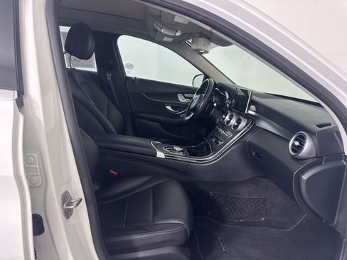 Used 2017 Mercedes-Benz C 300 4MATIC Sedan image 15