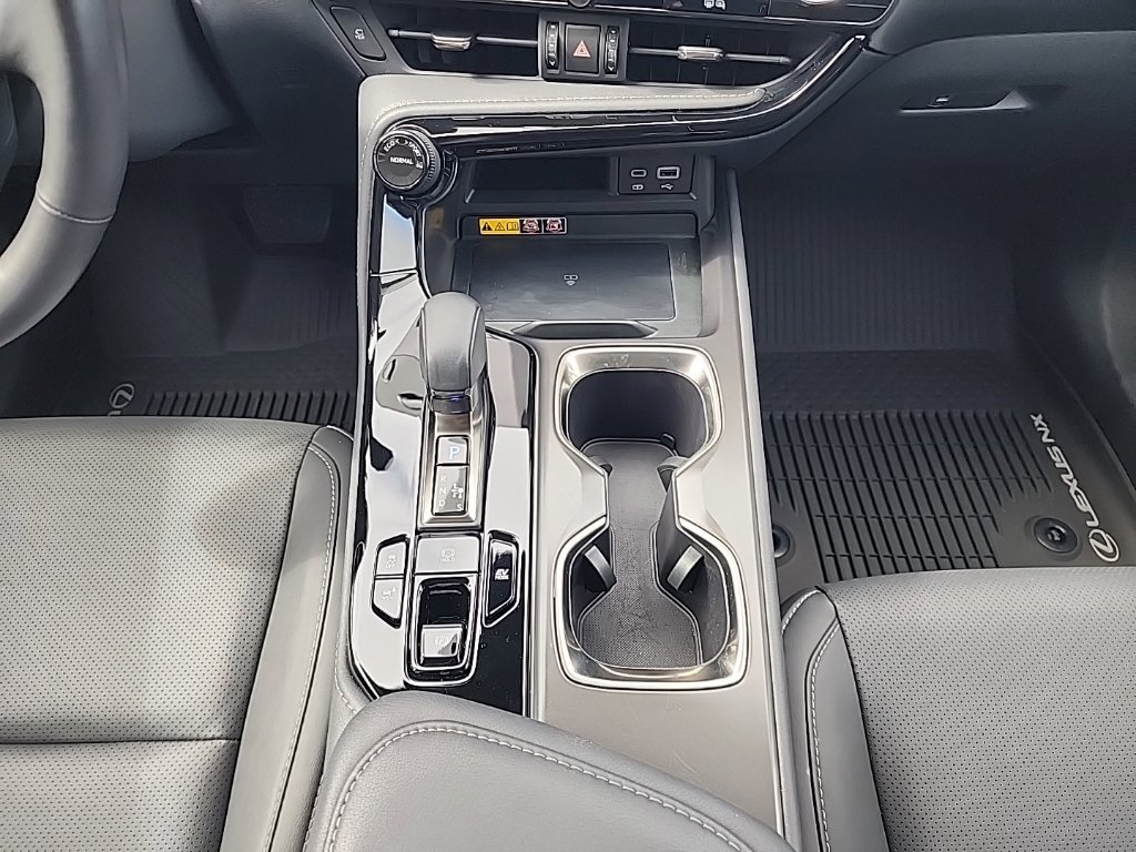 Certified 2026 Lexus NX 350h AWD w/ Accessory Package (2T) image 23