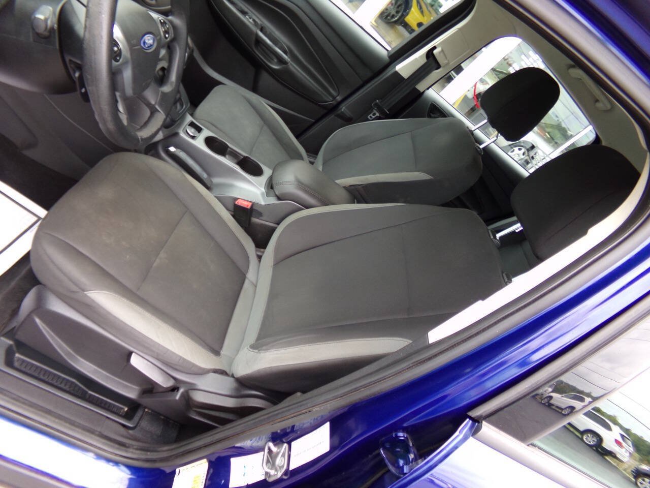 Used 2015 Ford Escape S FWD image 11