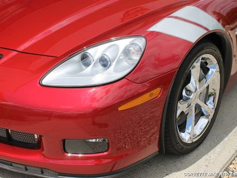 Used 2011 Chevrolet Corvette Grand Sport w/ Preferred Equipment Group RWD image 14