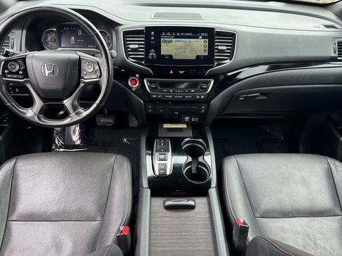 Used 2022 Honda Pilot Black Edition image 16