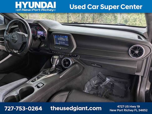Used 2019 Chevrolet Camaro LT w/ RS Package image 16