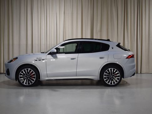Certified 2024 Maserati Grecale Modena AWD/4WD image 4