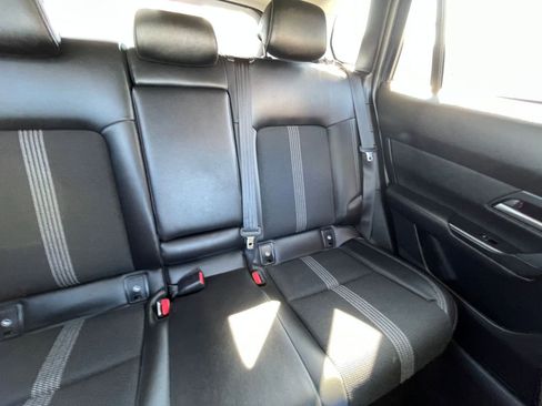 Used 2025 MAZDA CX-50 AWD 2.5 S w/ Premium Package image 39