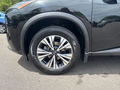 Used 2023 Nissan Rogue SV w/ SV Premium B Package AWD/4WD image 15