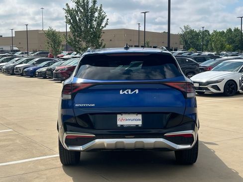 Used 2023 Kia Sportage SX FWD image 10