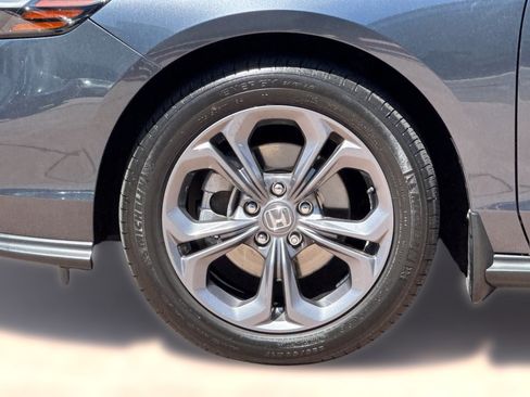 Certified 2023 Honda Accord EX image 11