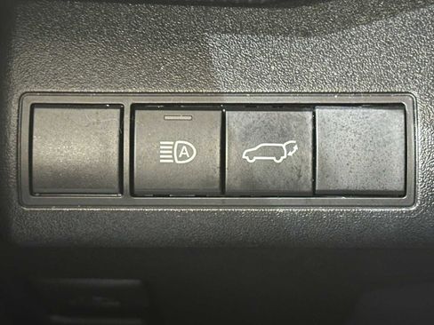 Certified 2025 Toyota bZ4X AWD image 17