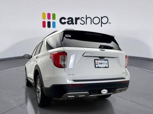 Used 2023 Ford Explorer XLT w/ Equipment Group 202A image 3