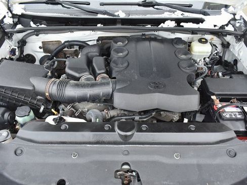 Used 2019 Toyota 4Runner SR5 Premium image 47