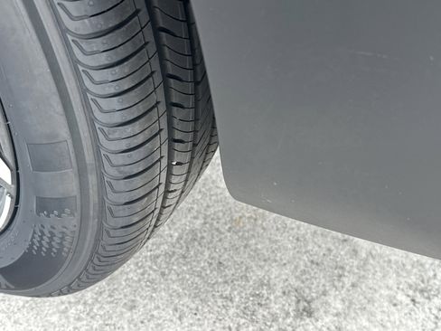 New 2026 Kia Seltos EX FWD image 11