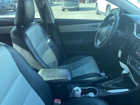 Used 2019 Toyota Corolla LE FWD image 8