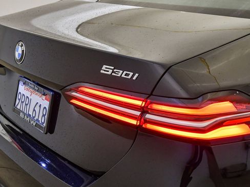 Used 2025 BMW 530i image 12