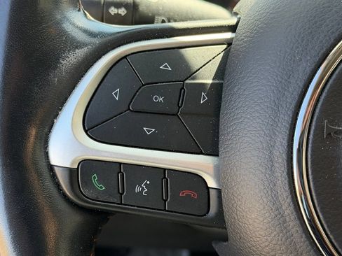 Used 2020 Jeep Compass Limited AWD/4WD image 15