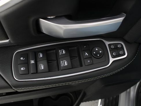 Used 2024 RAM 2500 Big Horn w/ Bed Utility Group image 14