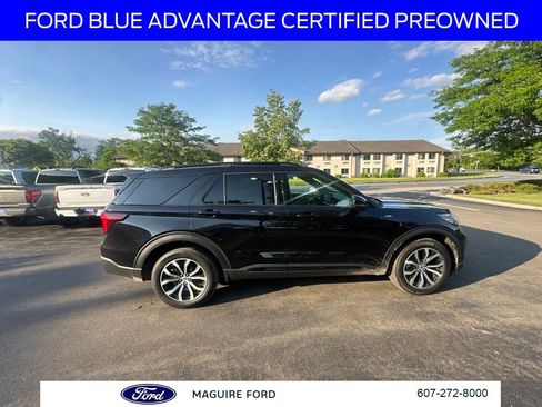 Used 2025 Ford Explorer ST-Line AWD/4WD image 4