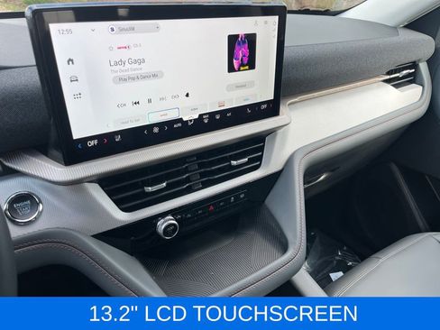 New 2026 Ford Explorer Active w/ Active Comfort Package image 13