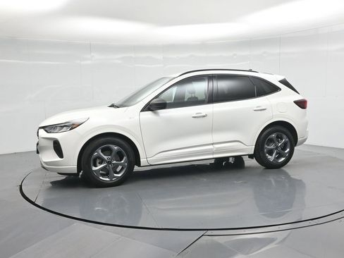 Certified 2024 Ford Escape ST-Line w/ Equipment Group 301A image 31