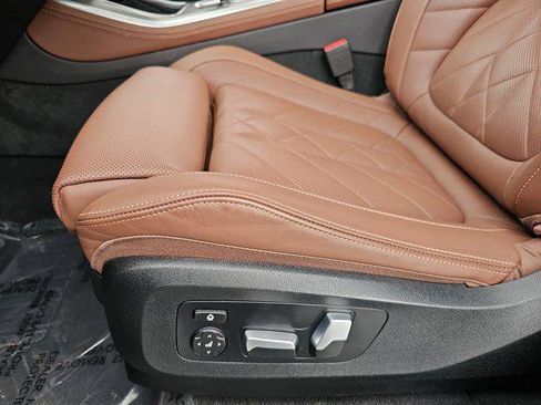 Used 2023 BMW X5 xDrive45e w/ Climate Comfort Package image 29