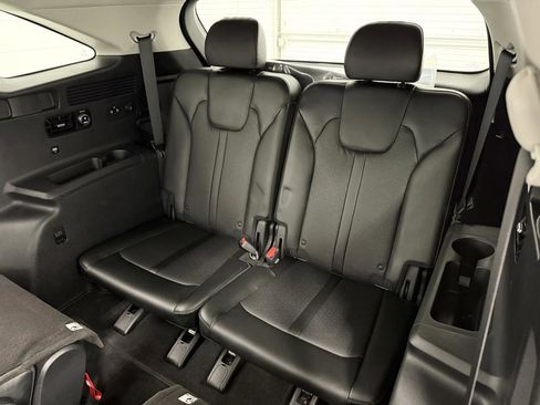 Used 2021 Kia Sorento EX image 13