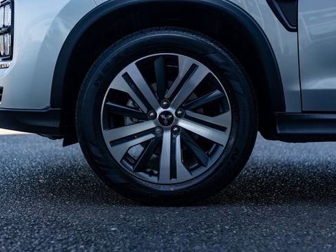 New 2025 Mitsubishi Outlander Sport ES AWD/4WD image 12
