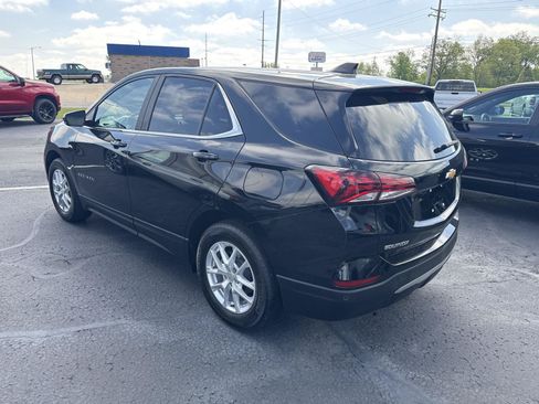 Used 2024 Chevrolet Equinox LT FWD image 4