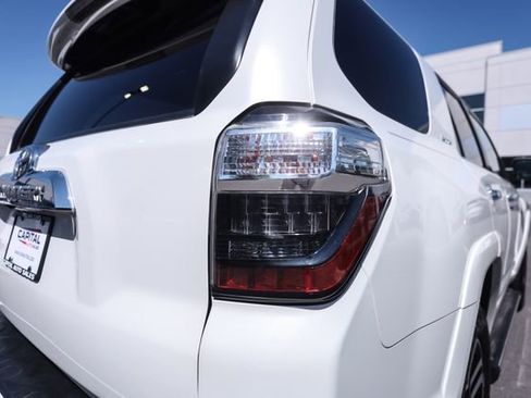 Used 2017 Toyota 4Runner Limited AWD/4WD image 15