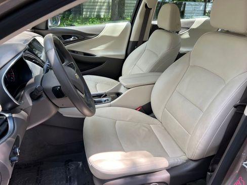 Used 2024 Chevrolet Malibu LT image 30