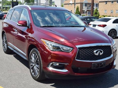 Used 2019 INFINITI QX60 Luxe w/ Sensory Package AWD/4WD image 8