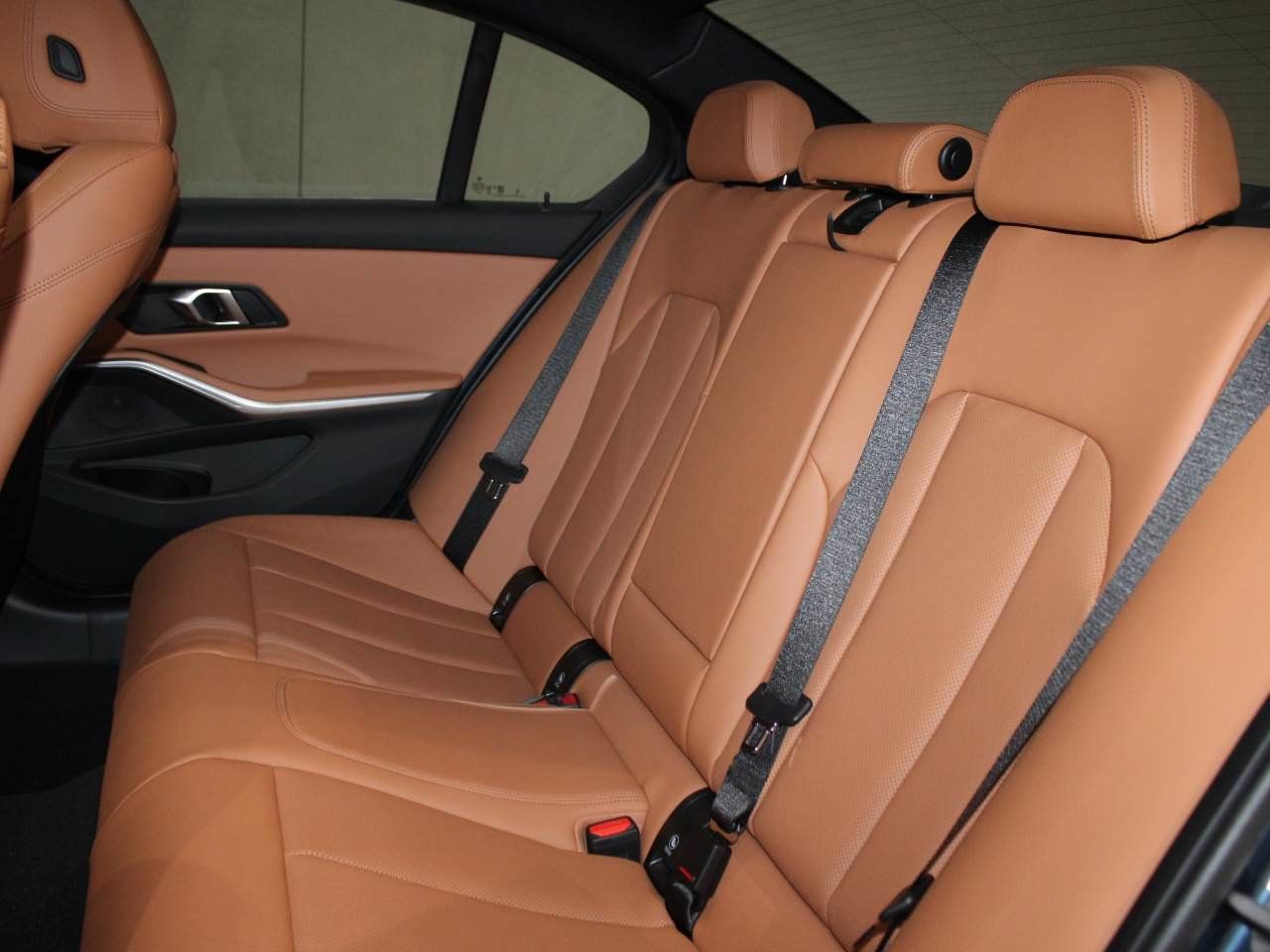 Certified 2026 BMW 330i Sedan RWD image 17