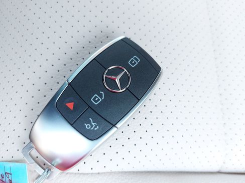 Used 2026 Mercedes-Benz GLE 450 GLE 450 image 37