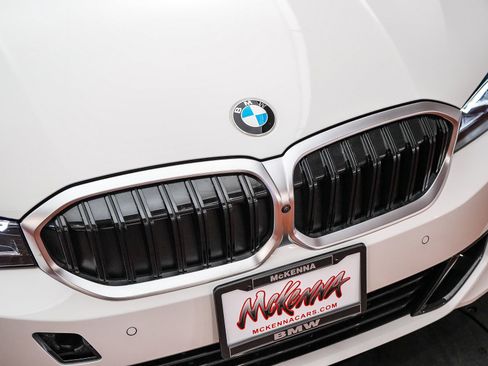 Used 2026 BMW 330i Sedan w/ Premium Package RWD image 6